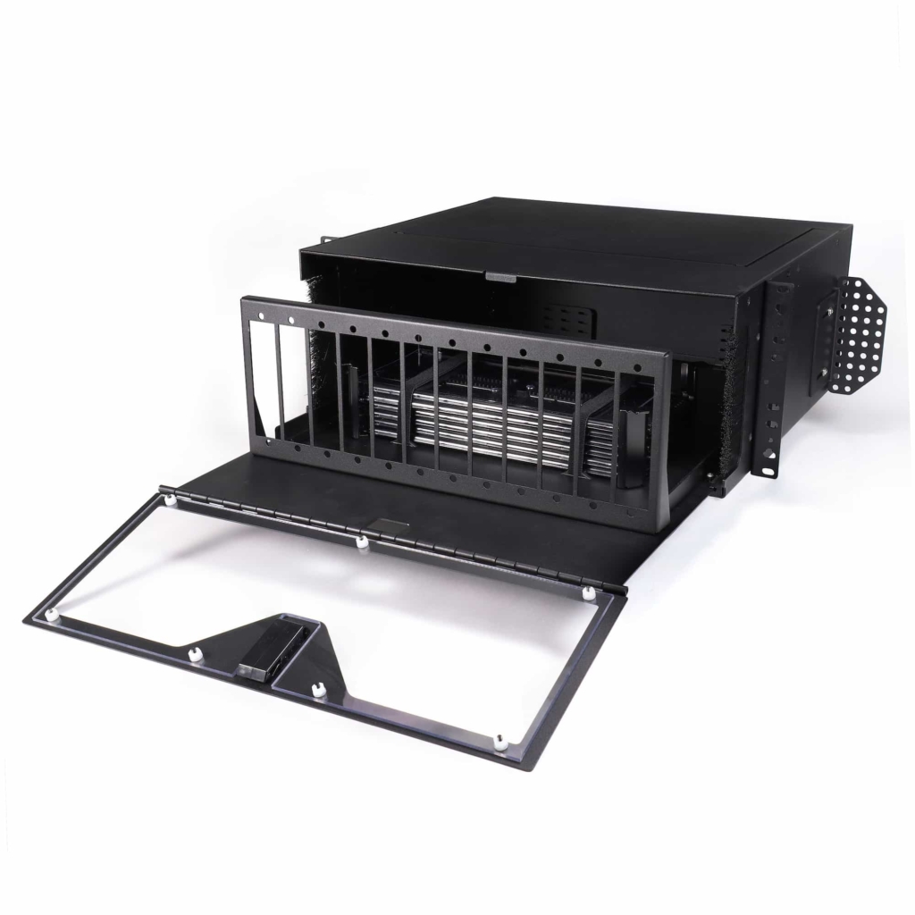 Fiber Patch Panels - FiberLink 4RU Rack Mount Fiber Patch Panel - Tray Out